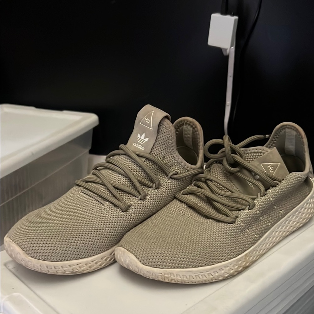 Adidas Tan Sneakers Lightweight Knit Mesh